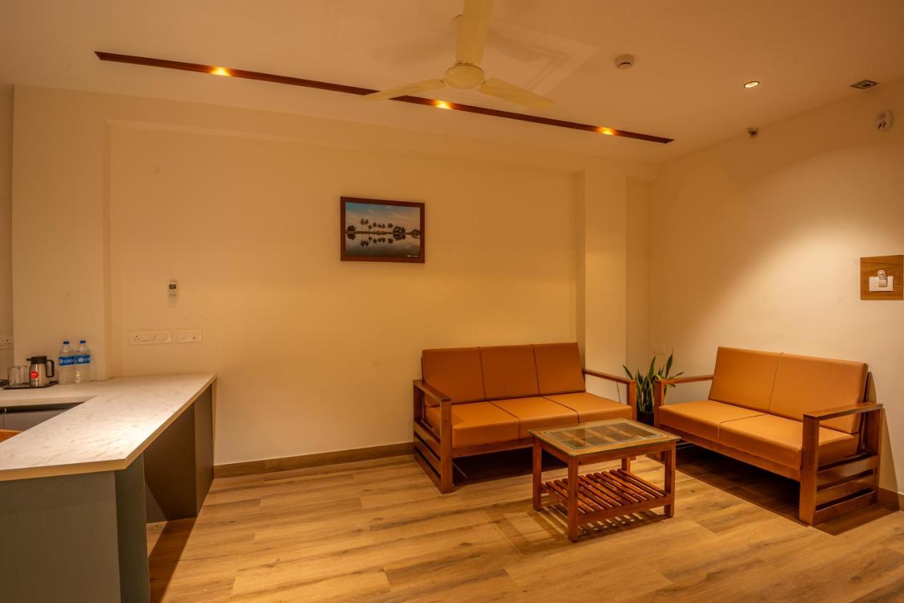 Hotel Stay Bella Kozhikode Esterno foto