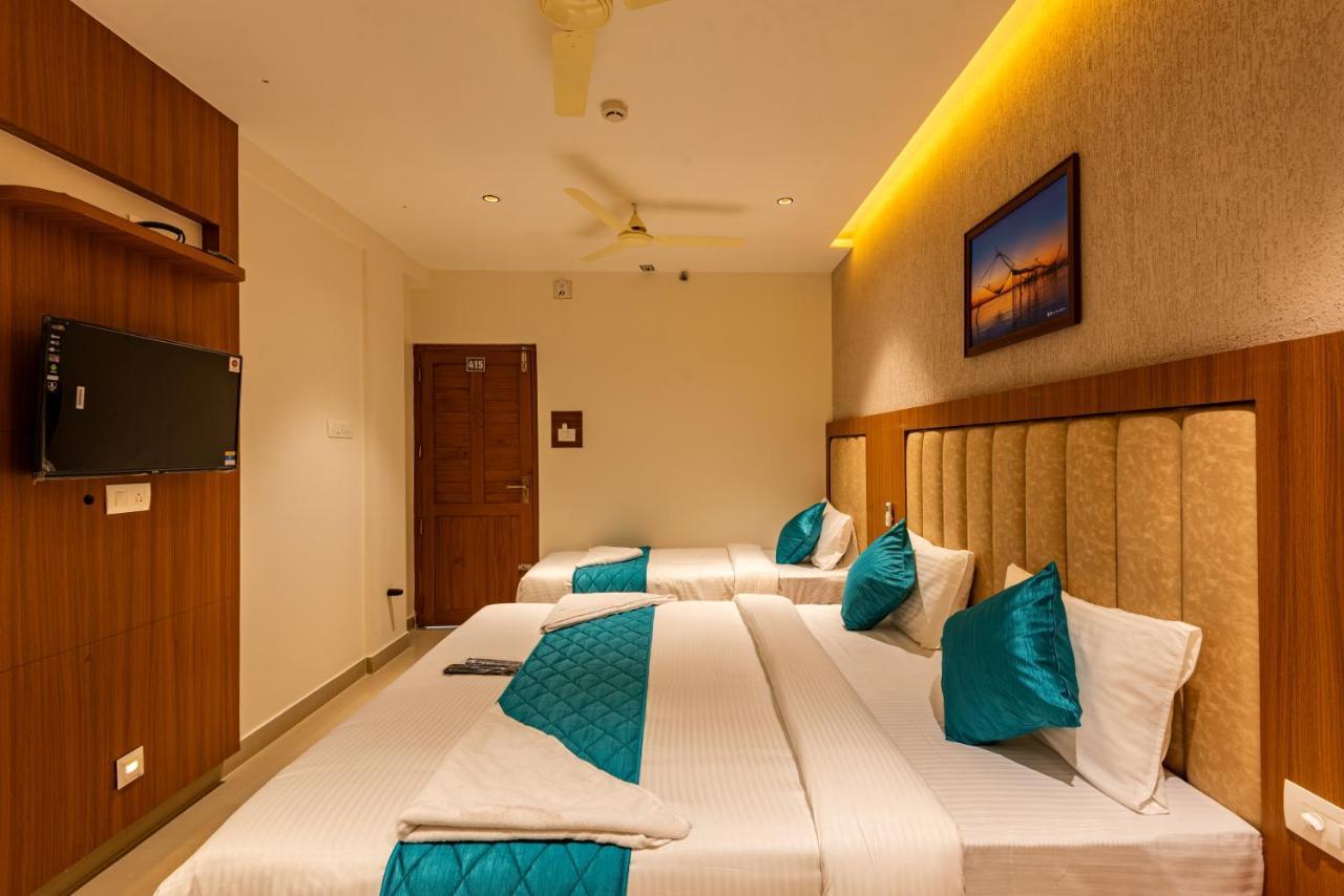 Hotel Stay Bella Kozhikode Esterno foto