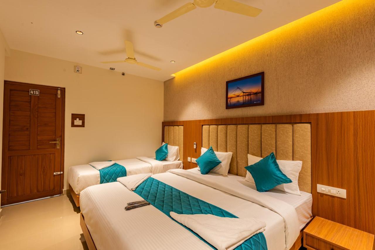 Hotel Stay Bella Kozhikode Esterno foto