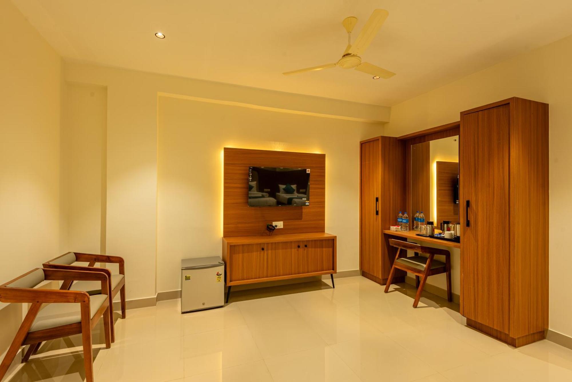 Hotel Stay Bella Kozhikode Esterno foto