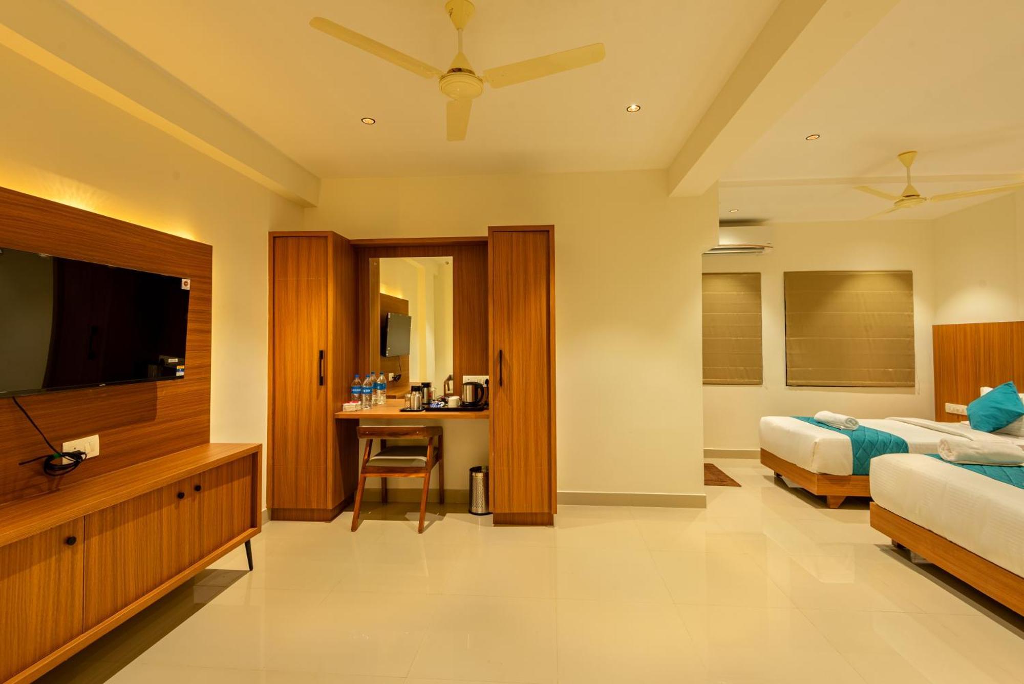 Hotel Stay Bella Kozhikode Esterno foto