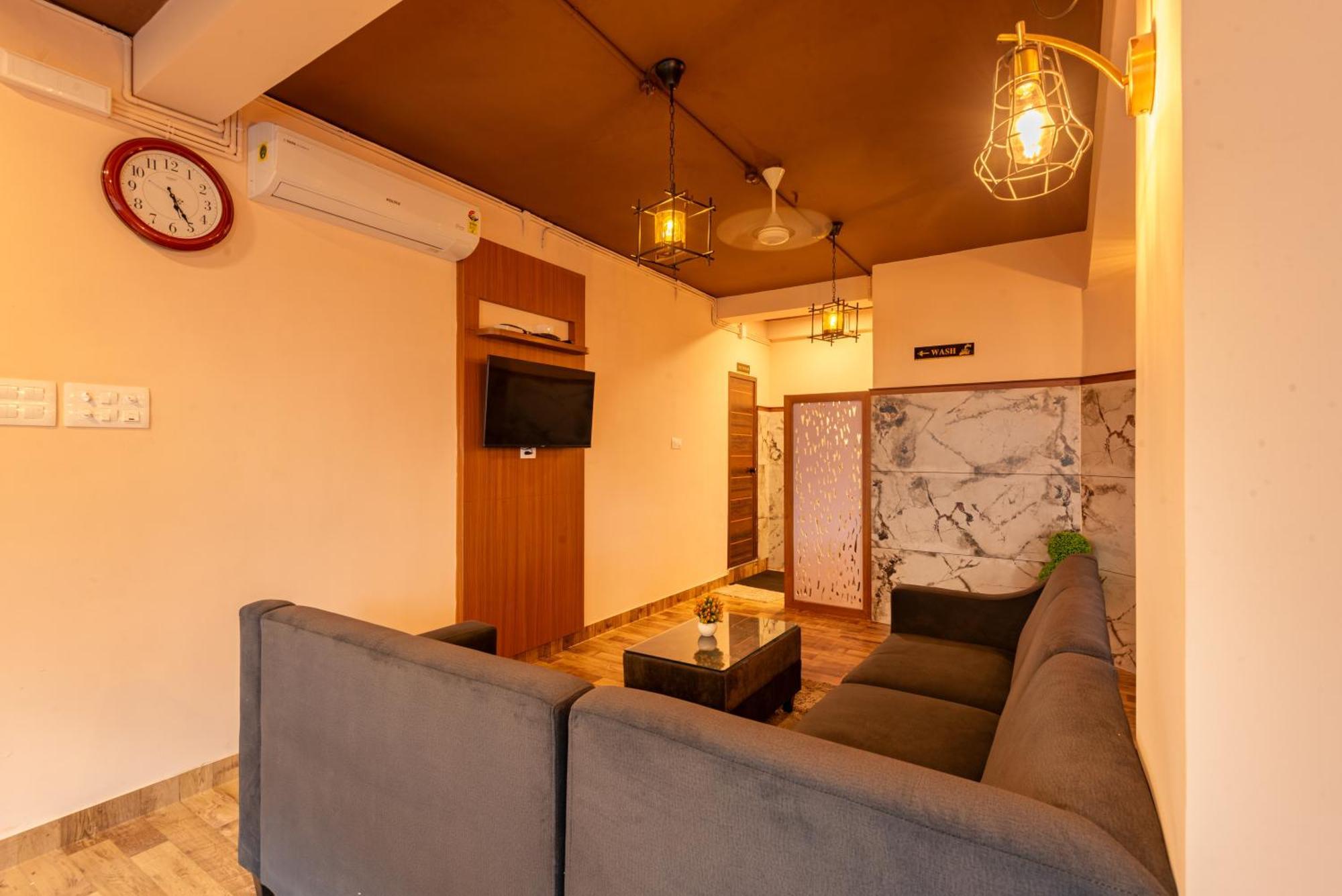 Hotel Stay Bella Kozhikode Esterno foto